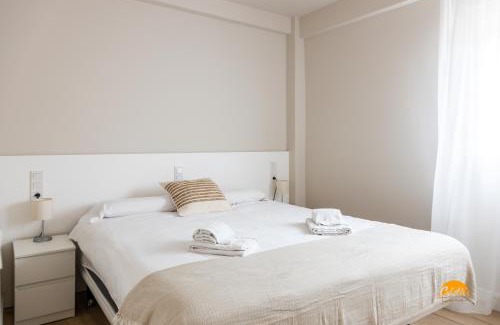 Old Town Apartment | Malibu by Cadiz Time