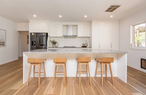 Mount Martha House | Malibu in Mt Martha with solar heated pool
