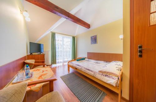 Rewal Resort | Malinka