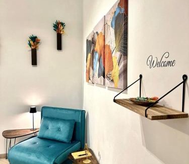 Tuscolano Apartment | MaLoMA Home intero alloggio fronte metro A