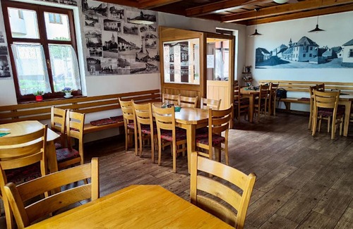 Lisov Hotel | Malostranská restaurace