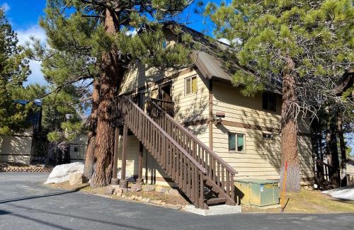 Mammoth Lakes House | Mammoth View Villas - Near Hike & Bike Trails