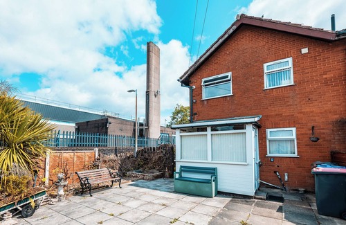 Salford House | Manchester Family/Worker Retreat:Parking, AO Arena, Co-op Live,H-Park & Stadiums