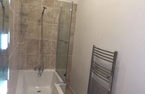 Belle Vue House | manchester gorton Great bus links close to hyde road