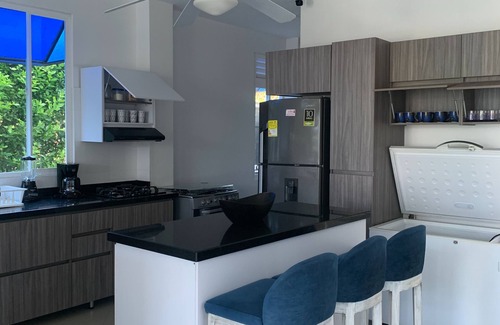 Juan de Acosta House | Mandalay Coast Cabaña Cerca A La Playa