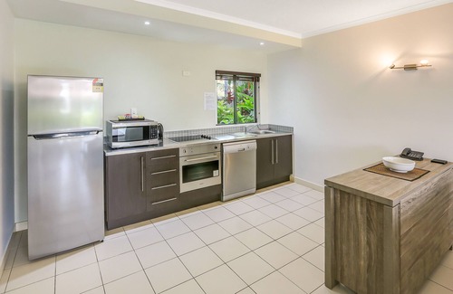Palm Cove Hotel | Mango Lagoon Resort & Wellness Spa
