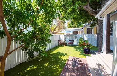 Old Town Apartment | Mango Tree Key West Cottage