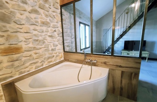 Vestric-et-Candiac Bed & Breakfast | Manoir Du Marquis De Montcalm - Suite double