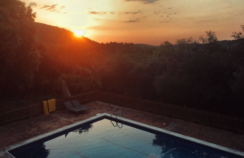Canet d'Adri Apartment | Manor country house in the heart of Catalunya