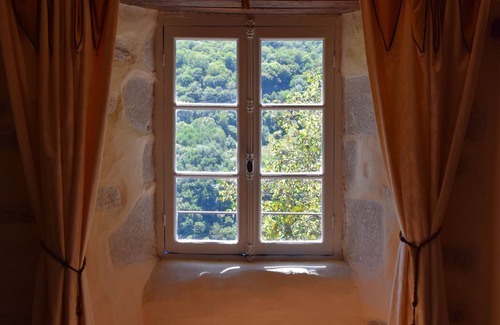 Vieillevie House | Manor East Wing. Aveyron-Cantal. Stunning Views Over River Lot, Pool, Sleeps 6.