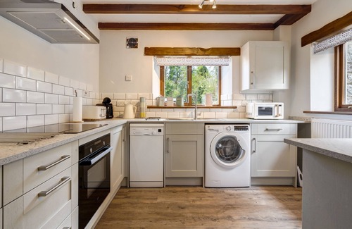 Carnforth House | Manor Farm Barn Cottage - Close Lake District & Yorkshire Dales