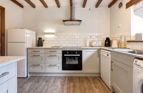 Carnforth House | Manor Farm Barn Cottage - Close Lake District & Yorkshire Dales