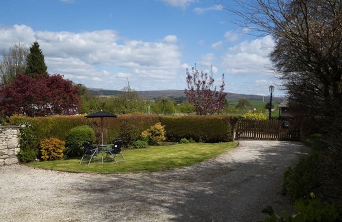 Carnforth House | Manor Farm Barn Cottage - Close Lake District & Yorkshire Dales
