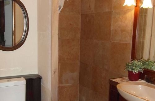 Gerland House | Manor House with pool in quiet countryside near to Beaune .