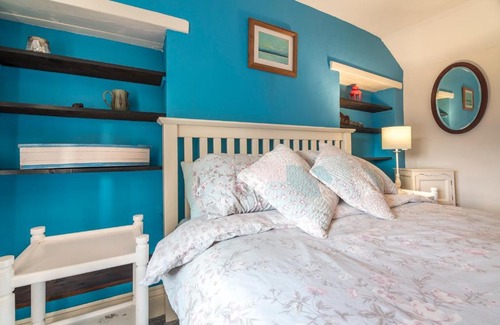 Manorbier Hotel | Manorbier Castle Inn Bay Room