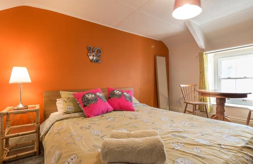 Manorbier Hotel | Manorbier Castle Inn Sunset Room