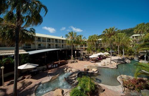 Airlie Beach Resort | Mantra Club Croc