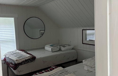 Sutton Other | Maple Farm Lodge, a 400 acre retreat with pickleball and spa in Vermont
