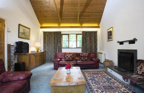 Windermere House | March House