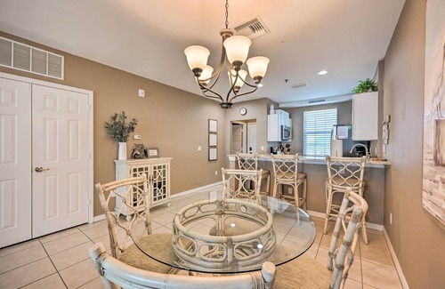 Marco Island Condo | Marco Island Condo w/Shared Pool & Hot Tub!