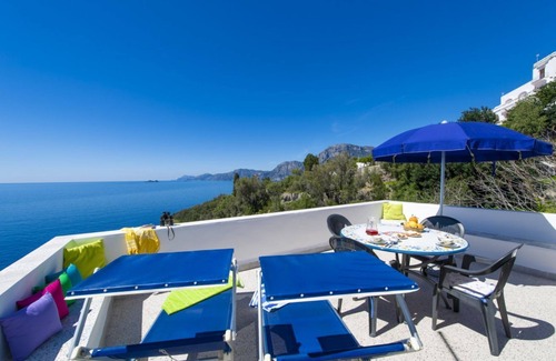 Praiano Apartment | Mareblù in Praiano centre