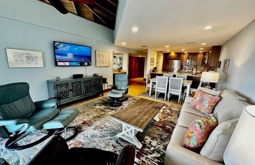 Key West Condo | Margaritas in Paradise Monthly Retreats with Ocean Views at 1800 Atlantic