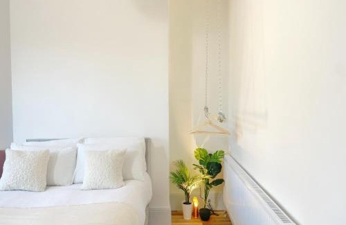 Margate Apartment | Margate 2 Bed, Prime Location