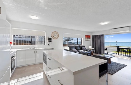 Margate Apartment | "Margate Magic Waterfront" - Margate Q 4019