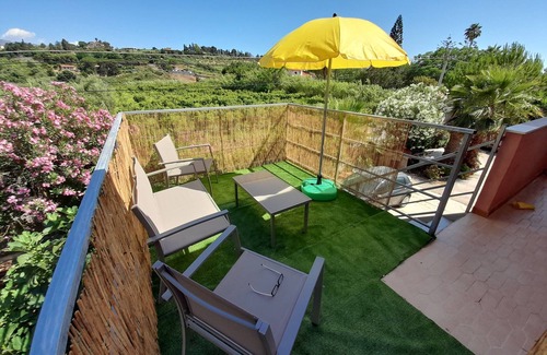 Trappeto Apartment | Margherita's nest by the sea-Sleeps 3-Pet friendly