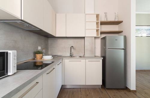 Gardola Apartment | Marianna house in historic center with lake view