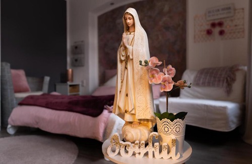 Weibern House | Marienzimmer