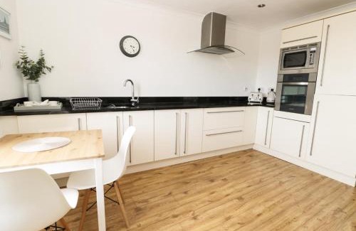 Whitby Apartment | Marina View