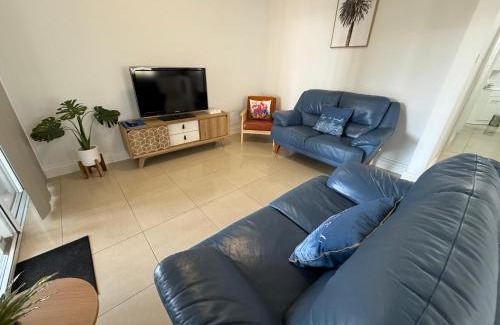Port Vincent Apartment | Marine Parade Holiday Unit 2