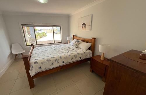 Port Vincent Apartment | Marine Parade Holiday Unit 2