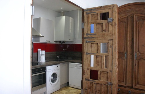 Marmande Apartment | MARMANDE Town Center Historic cottage rated 4 stars