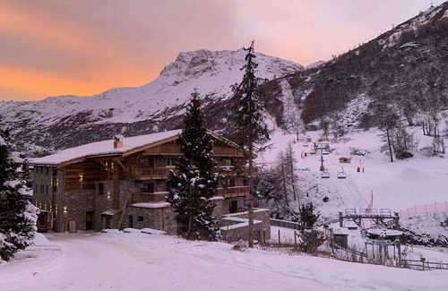 Bonneval-sur-Arc Apartment | Marmotte RDJ01 - New apartment in front of the chairlift