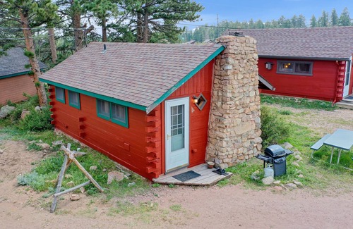 Red Feather Lakes Cabin | Marr's Mountain Cabins - Cabin 3