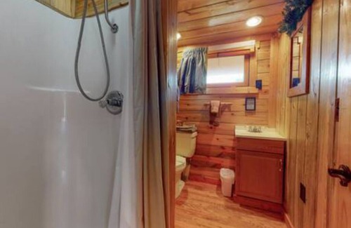 Red Feather Lakes Cabin | Marr's Mountain Cabins - Cabin 6