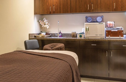 Newport Coast Hotel | Marriott Newport Coast luxurious 2 bedroom suite in beautiful Newport Beach!
