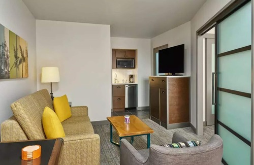 Cortez Hill Apartment | Marriott Pulse hotel