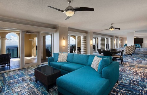 Seven Isles Resort | Marriott's BeachPlace Towers Studio