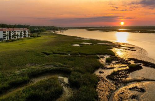 Palmetto Dunes Hotel | Marriott's Harbour Point and Sunset Pointe at Shelter Cove