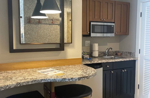 North Park City Apartment | MARRIOTT'S MOUNTAINSIDE GUEST ROOM STUDIO SLEEPS 4 FULL RESORT ACCESS