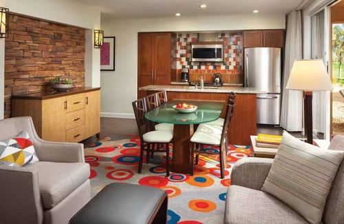 Palm Desert Hotel | Marriott Shadow Ridge Enclaves- ONE BEDROOM FULL KITCHEN- Full Resort access