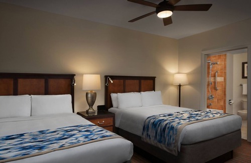 Palmetto Dunes Resort | 🌴 Marriott Surfwatch✨ Experience Paradise in a 2BR Villa - Sleeps 8!
