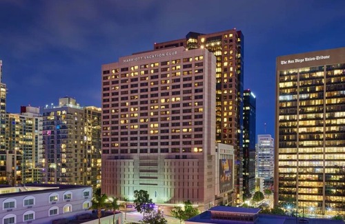 Civic Core Resort | Marriott Vacation Club Pulse San Diego- Hotel Room Sleeps 4!