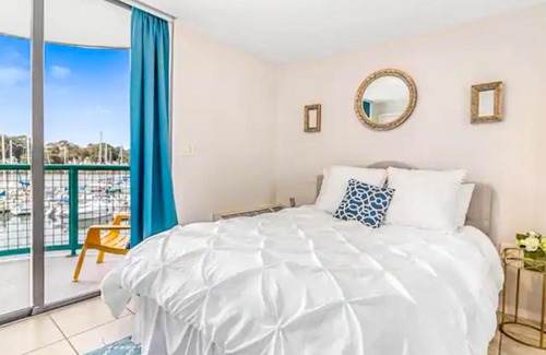 South Pensacola Hotel | Martinique 303
