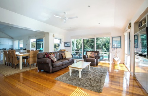 Portsea House | Martins Retreat: 5 BR, 3 BA House in Portsea, Sleeps 10