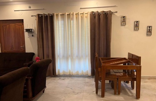 Visakhapatnam House | Maruthi Villa, Walkable to Beach. Pet-Friendly!