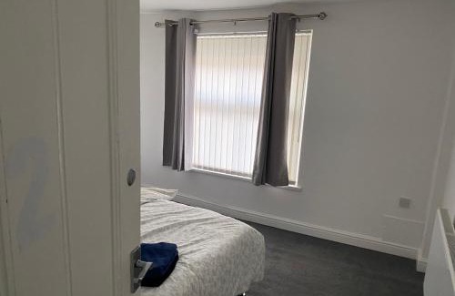 Tunstall House | Marvellous Room 2